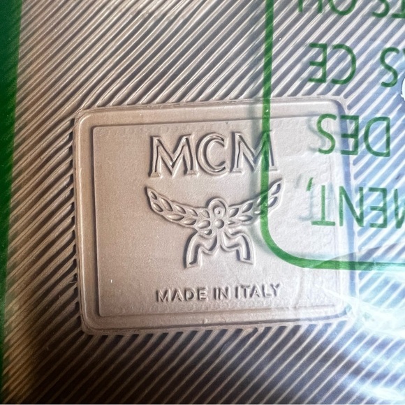 New MCM Cognac Visetos Women’s Monogram Slides sz 37 Made in Italy - Picture 9 of 10